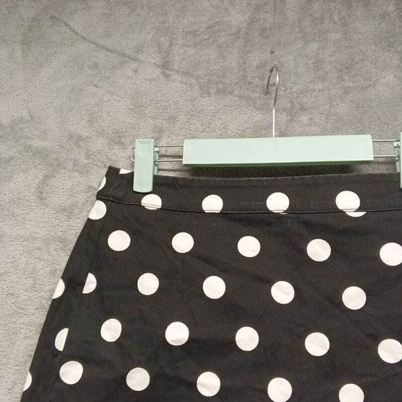 🍑FOREVER 21 Women Mini Skirt Denim Casual Polka Dots B/W Size S(W 28 in) - Picture 2 of 10